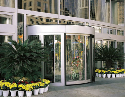 KA220-豪華兩翼自動(dòng)旋轉(zhuǎn)門